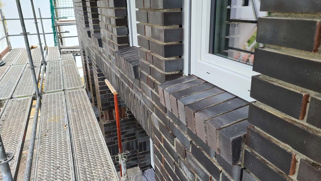 Die Rollschichten sind gemauert