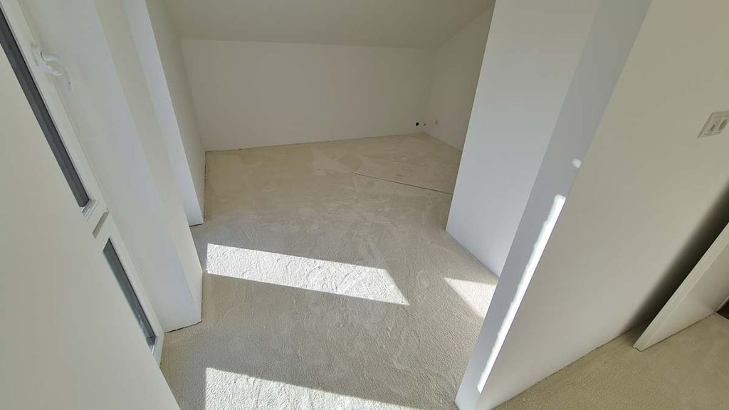 Und der Teppich in der Ankleide